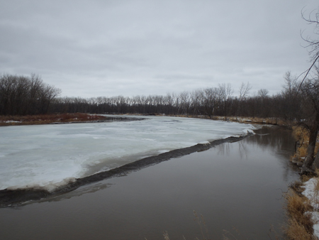 Ice Jam Monitoring, April 19, 2014 on the lower Assiniboine River