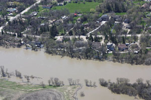 Assiniboine River at Headingley, May 2011